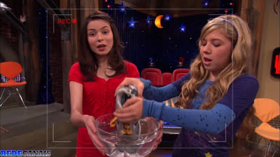 iCarly - Promovendo Techfoots